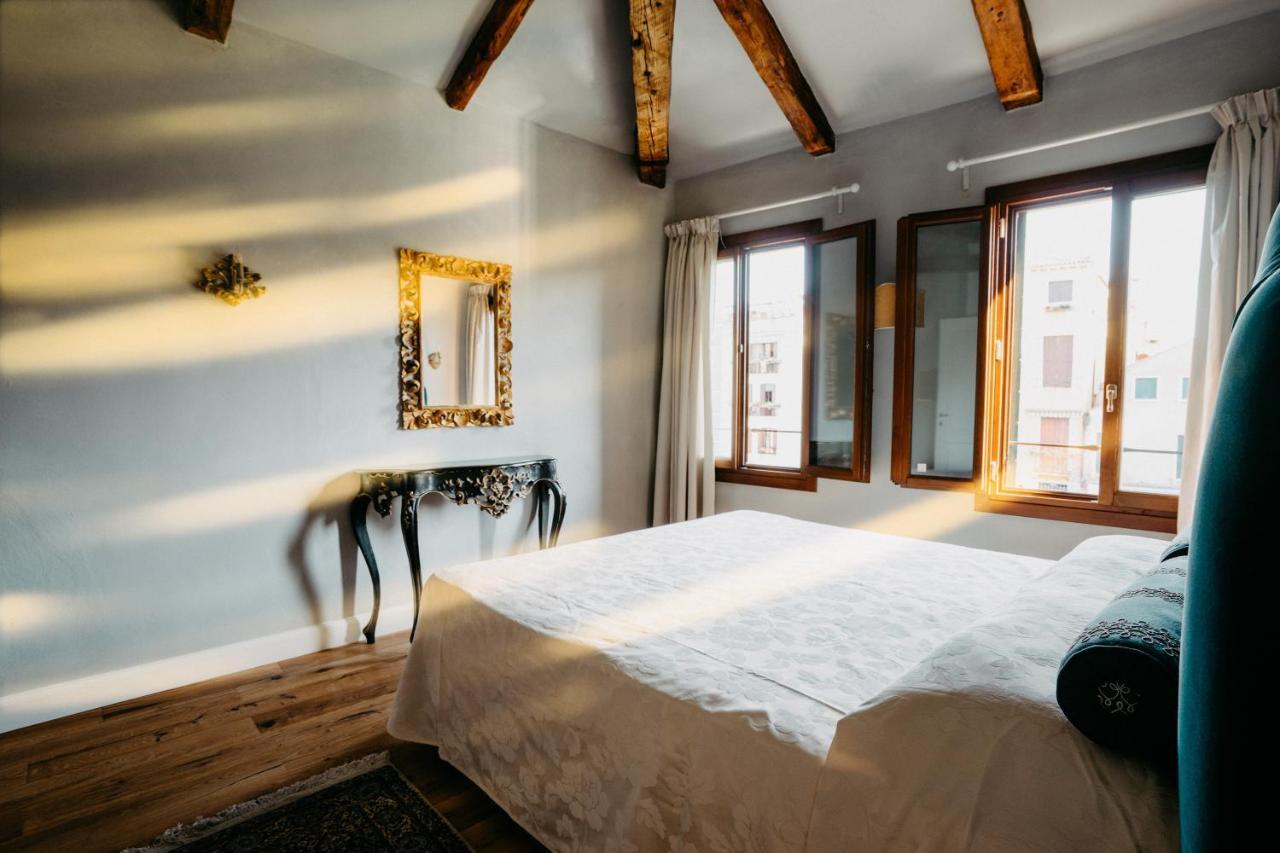 Сasa de vacaciones Palazzo Veneziano Direct At The Canal With Roof Terrace