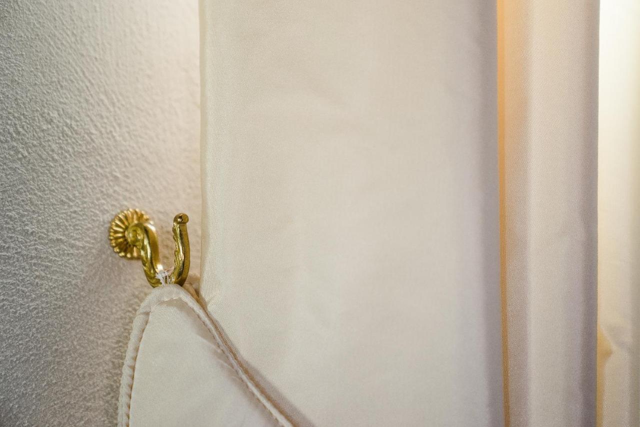 Palazzo Veneziano Direct At The Canal With Roof Terrace Dom wakacyjny